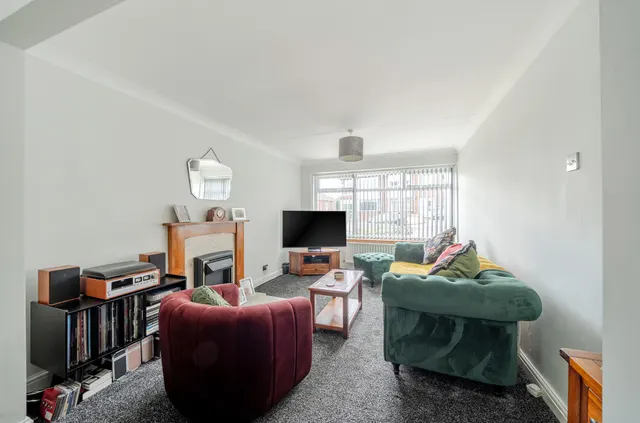 Woodhall Drive, Kirkstall, LS5, photo 2