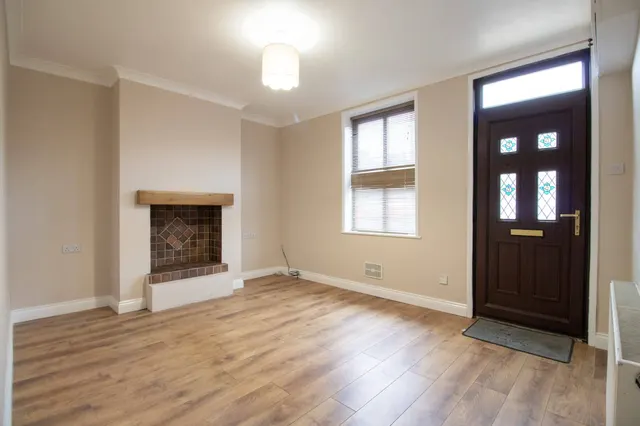 New Trent Street, Ealand, DN17, photo 2
