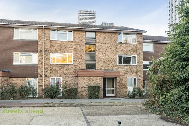 Garrick Crescent, Croydon, CR0, photo 1