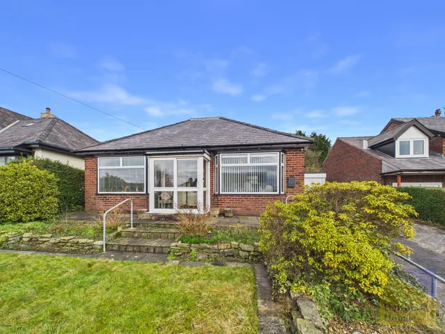 Dilworth Lane, Longridge, Lancashire, PR3 3ST, photo 1