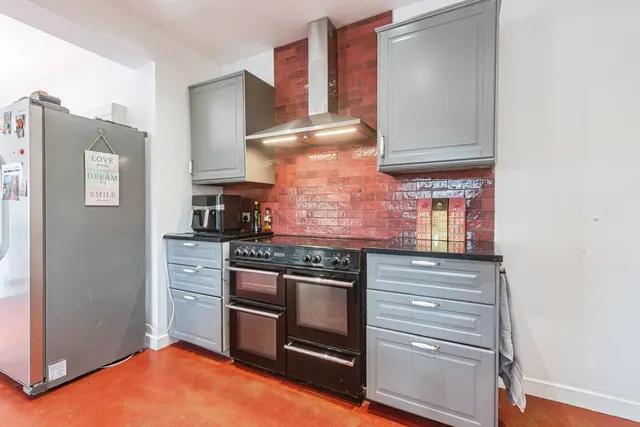 Clayhill Road, Reading, RG7, photo 2