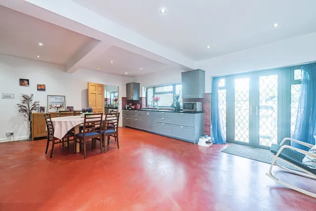 Clayhill Road, Reading, RG7, photo 3