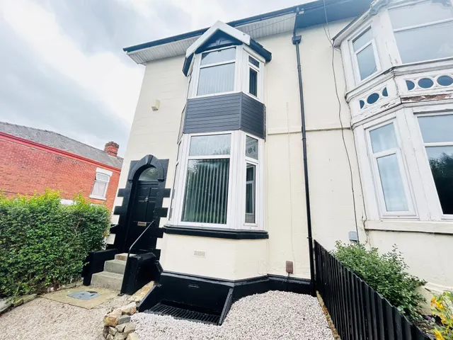 15 Waterloo Road, Preston, Preston, Lancashire, PR2 2YR, photo 1