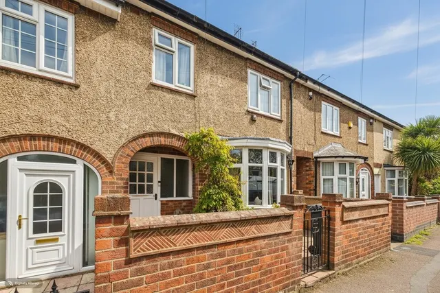 King Edward Road, Loughborough, photo 1