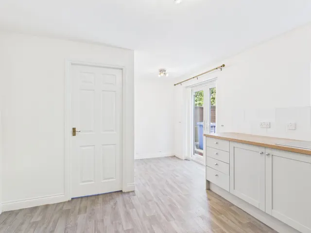 Photo 3 — California Close, Great Sankey, Warrington, WA5