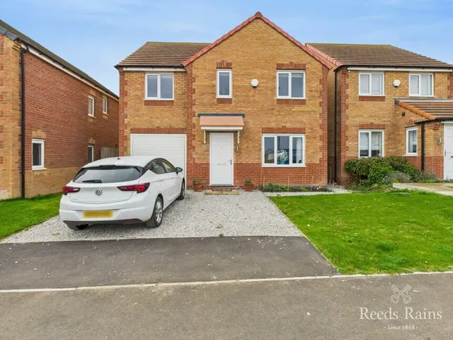 Pinfold Lane, Bridlington, East Yorkshire, YO16, photo 1
