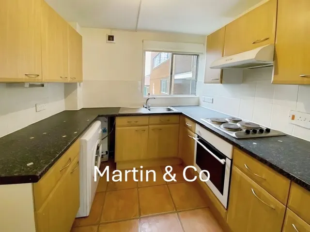 Grove Road, Sutton, SM1, photo 2