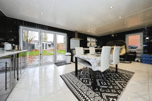 Constantine Way, Bilston, WV14, photo 2