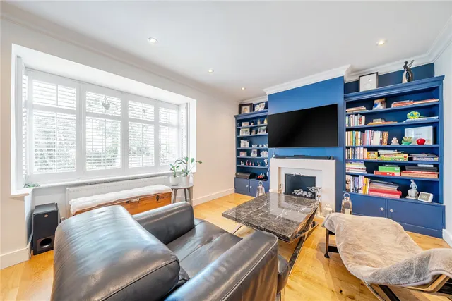Photo 2 — Marion Crescent, Orpington, BR5