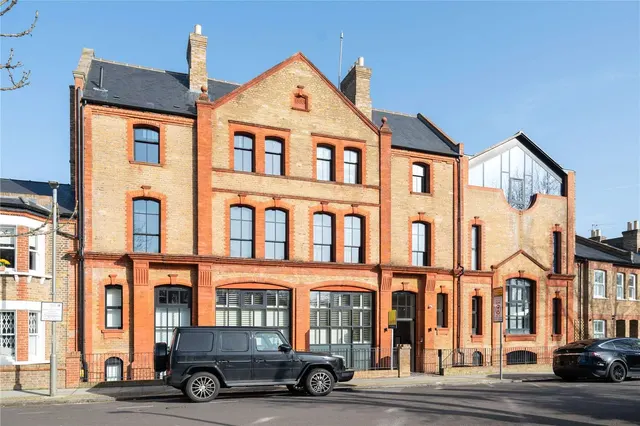 21 Cabul Road,, London, SW11 2PR, photo 1