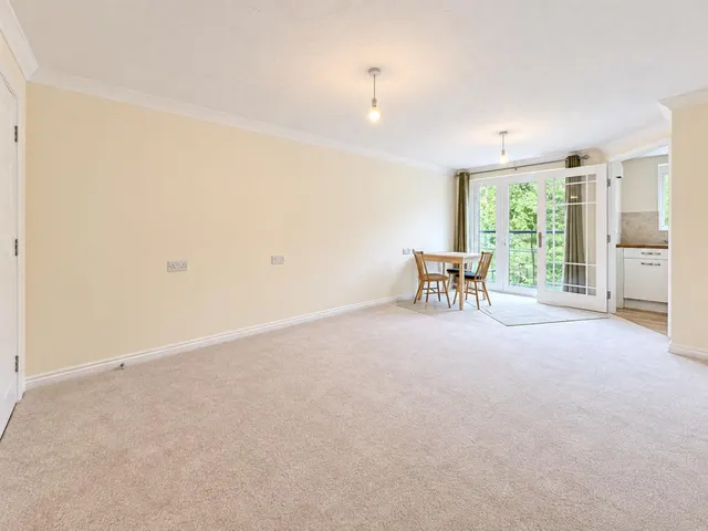Hall Lane, photo 3