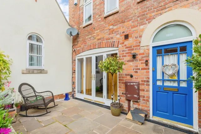 Beaconsfield Street West, Leamington Spa, CV31, photo 2