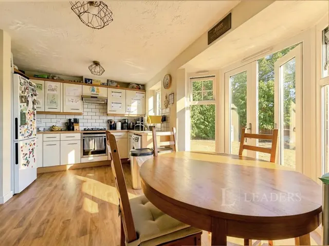 Bryony Close, Bedford, MK41, photo 3