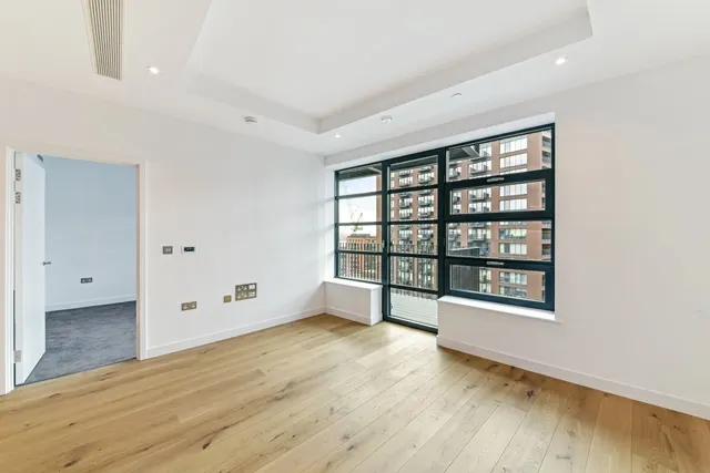 Defoe House, London City, 123 City Island Way, Canning Town, London, E14, photo 1