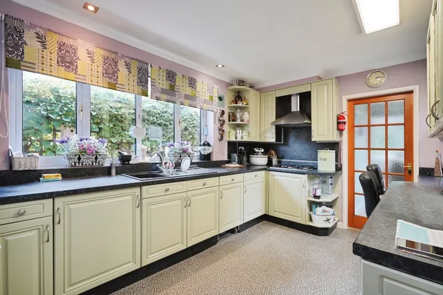Rosemary Crescent, Whitwick, LE67, photo 3