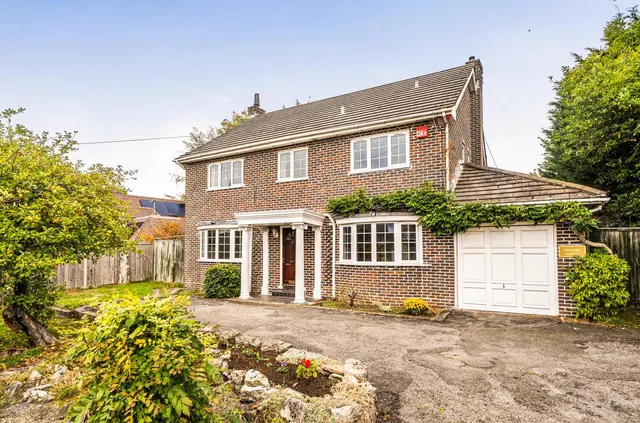Winchester Road, Fair Oak, SO50, photo 1