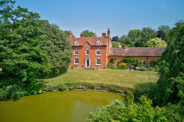Elmbridge, Droitwich, WR9, photo 1