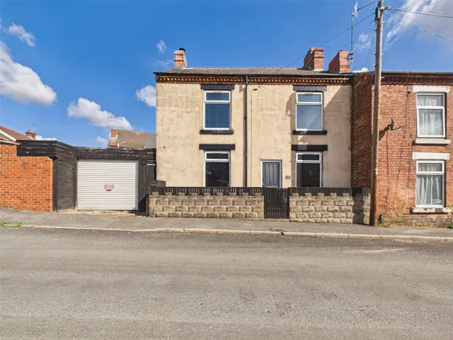 Queen Street, Langley Mill, NG16, photo 1