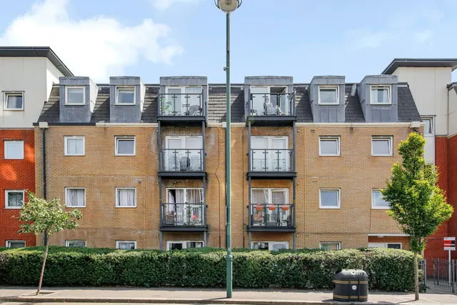 Flat 43, Topaz Court, 580 High Road Leytonstone, London, E11 3GA, photo 1