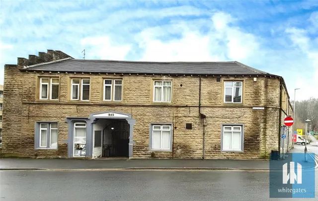 Firth Street, Huddersfield, HD1, photo 2