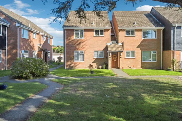 Coulson Court, Prestwood, HP16, photo 1