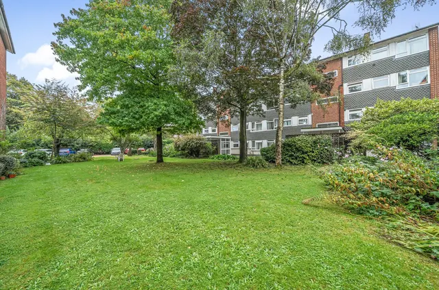 Hulse Road, Banister Park, SO15, photo 1