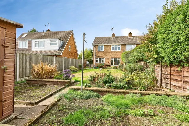Pembroke Close, Willenhall, WV12, photo 2