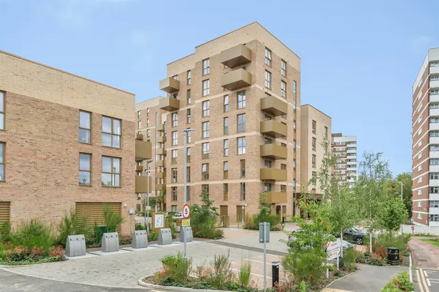 Parkhill Close, Hornchurch, photo 1