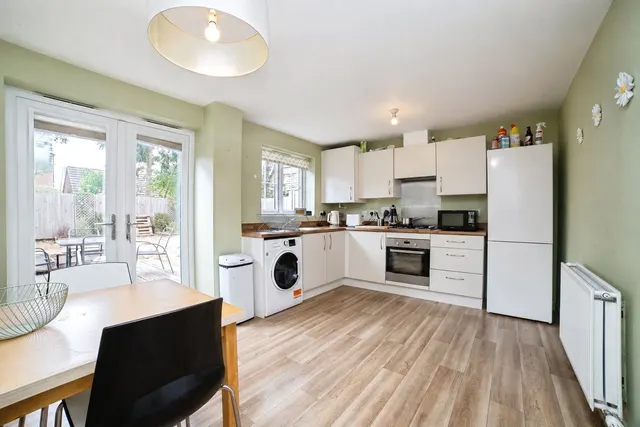 Photo 3 — Browns Court, Farnsfield, Newark, Nottinghamshire, NG22