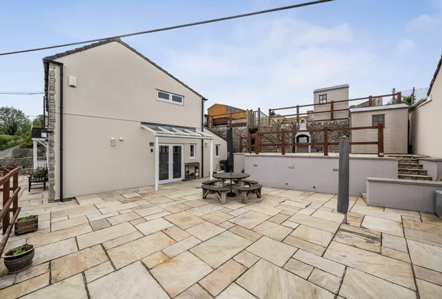 Photo 2 — Langleys Lane, Radstock, Clapton, BA3 4DU