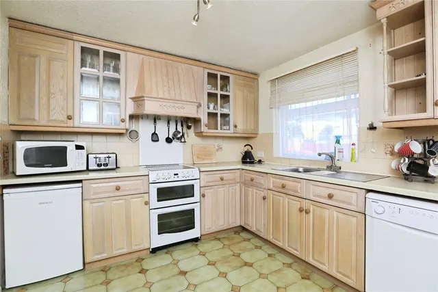 Photo 2 — Peregrine Drive, Sittingbourne, Kent, ME10