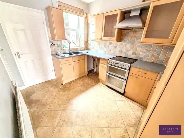 Rotherham Road, Great Houghton, photo 3