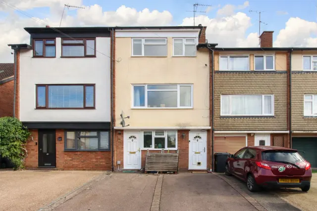 Ebberns Road, Hemel Hempstead, HP3, photo 1