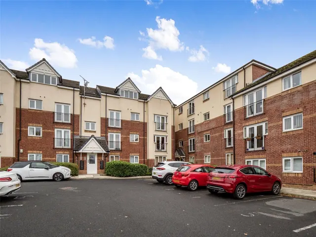 Pinhigh Place, Salford, Greater Manchester, M6, photo 1