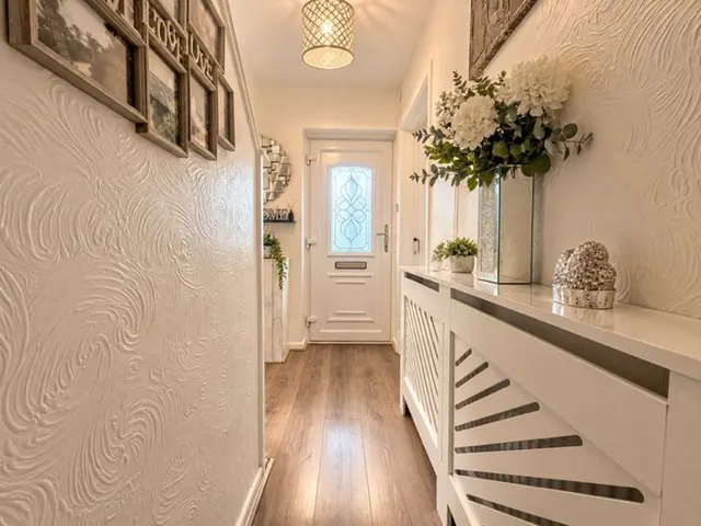 Queslett Road, Great Barr, B43, photo 2