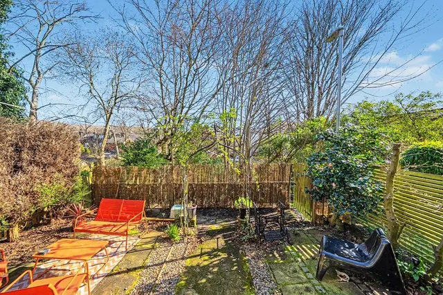 Oakfield Terrace, Horsforth, LS18, photo 3