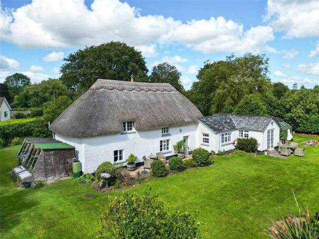 Kennerleigh, Crediton, Devon, EX17