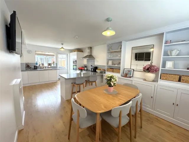 Photo 3 — Celtic Crescent, Dorchester, DT1 2TB