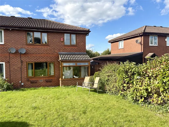 Fontwell Lane, Derker, OL1, photo 2