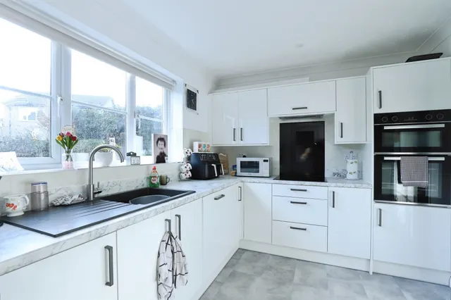 Beech Avenue, Bourne, PE10, photo 2