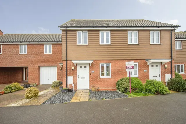 Masons Drive, Great Blakenham, Ipswich, photo 1