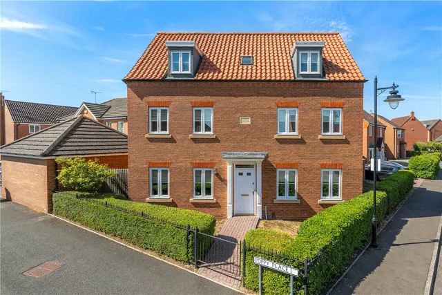 Poppy Place, Bourne, PE10, photo 1