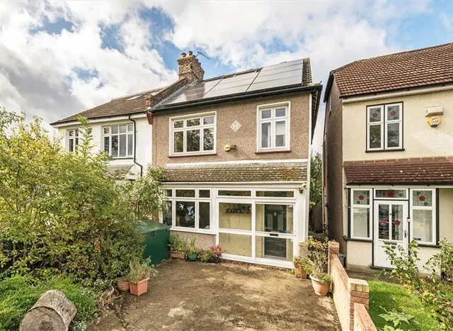 Burnt Ash Hill, Lee, SE12, photo 1