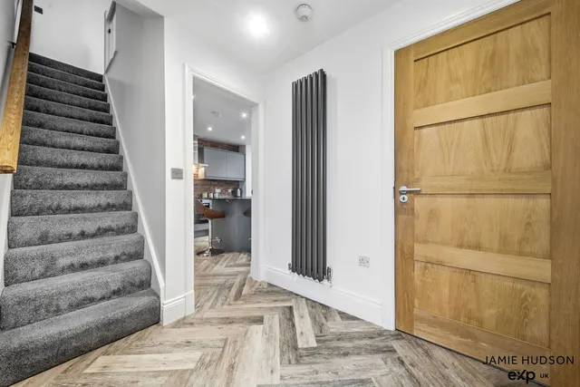 Dyneley Avenue, Burnley, BB10, photo 3