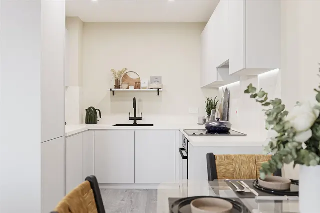 Moorhen Drive, NW9, photo 3