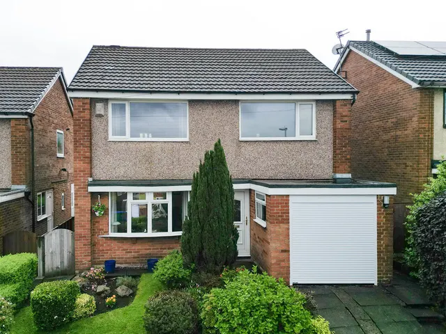 Stock Grove Milnrow, Rochdale OL16 3XB, photo 1