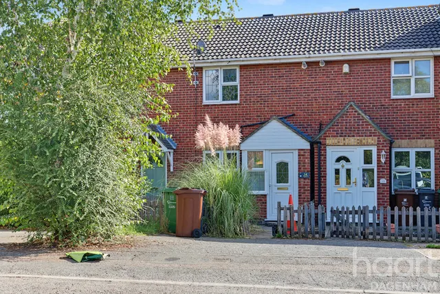 Wrights Close, Dagenham, RM10, photo 1