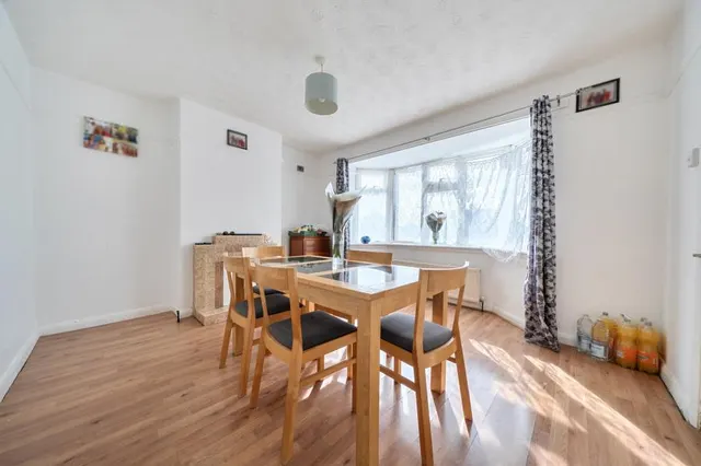 Everest Road, High Wycombe, HP13, photo 3