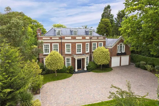 Spicers Field, Oxshott, Surrey, KT22 0UT, photo 1