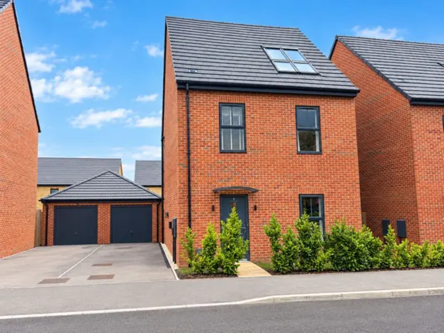 Sedgefield Road, Castleford, WF10